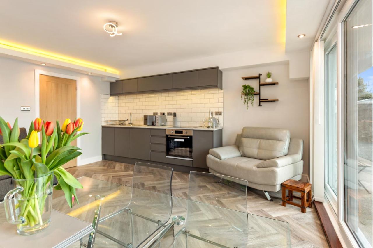 Pleasant View - Direct Beach Access, Sea Views And Parking Saundersfoot Exteriér fotografie